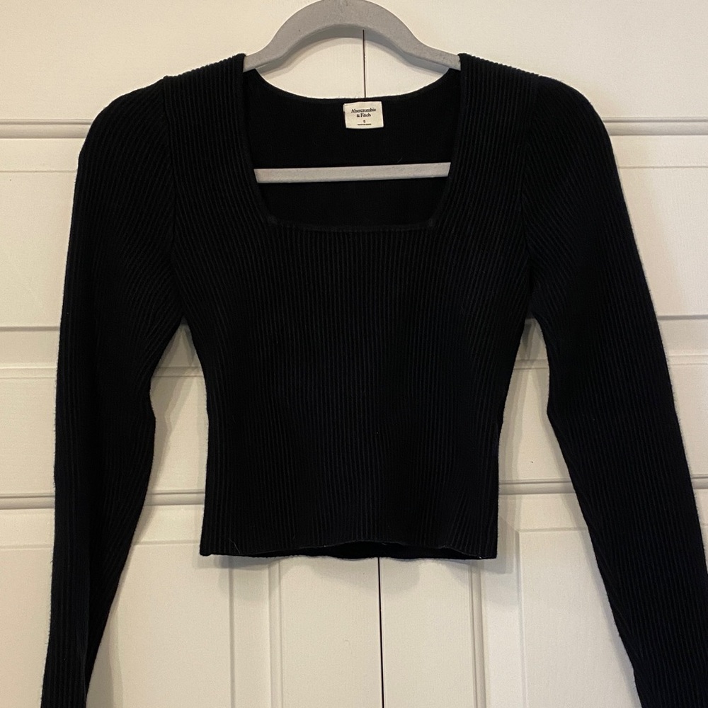 Black Ribbed Long Sleeve Top